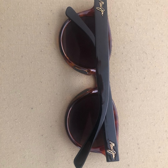 Maui Jim Liana Sunglasses - Picture 2 of 5